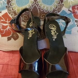 Pleaser heels